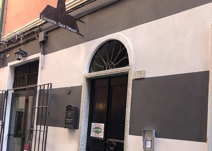 San Tomaso Pensión Pietra Ligure