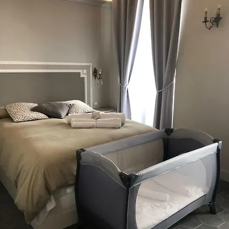 San Tomaso 4* ピエトラ・リーグレ